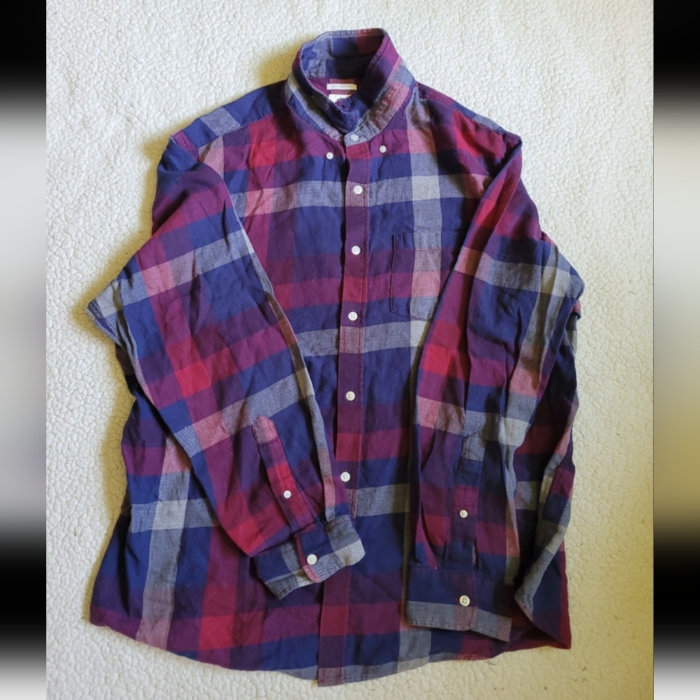 Old navy button up size xxl